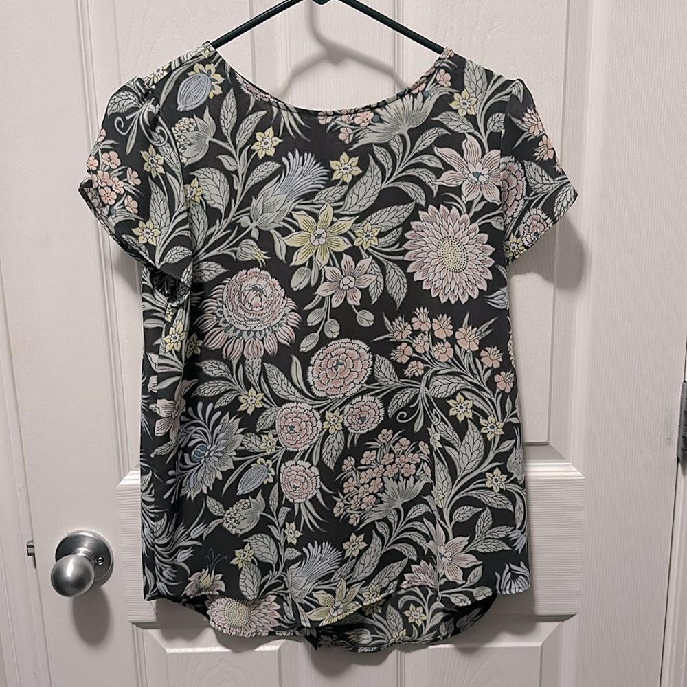Loft short sleeve floral blouse.